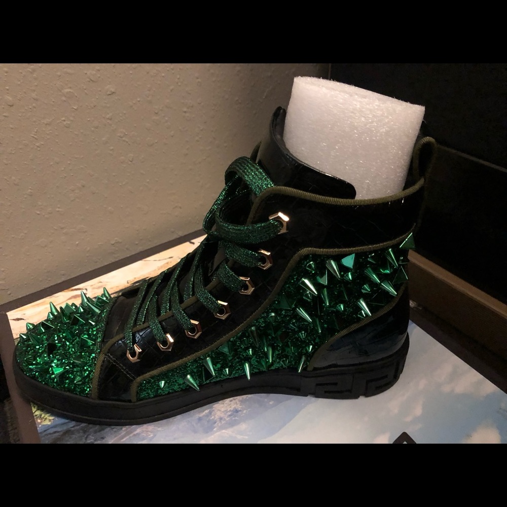 Shoes never wear